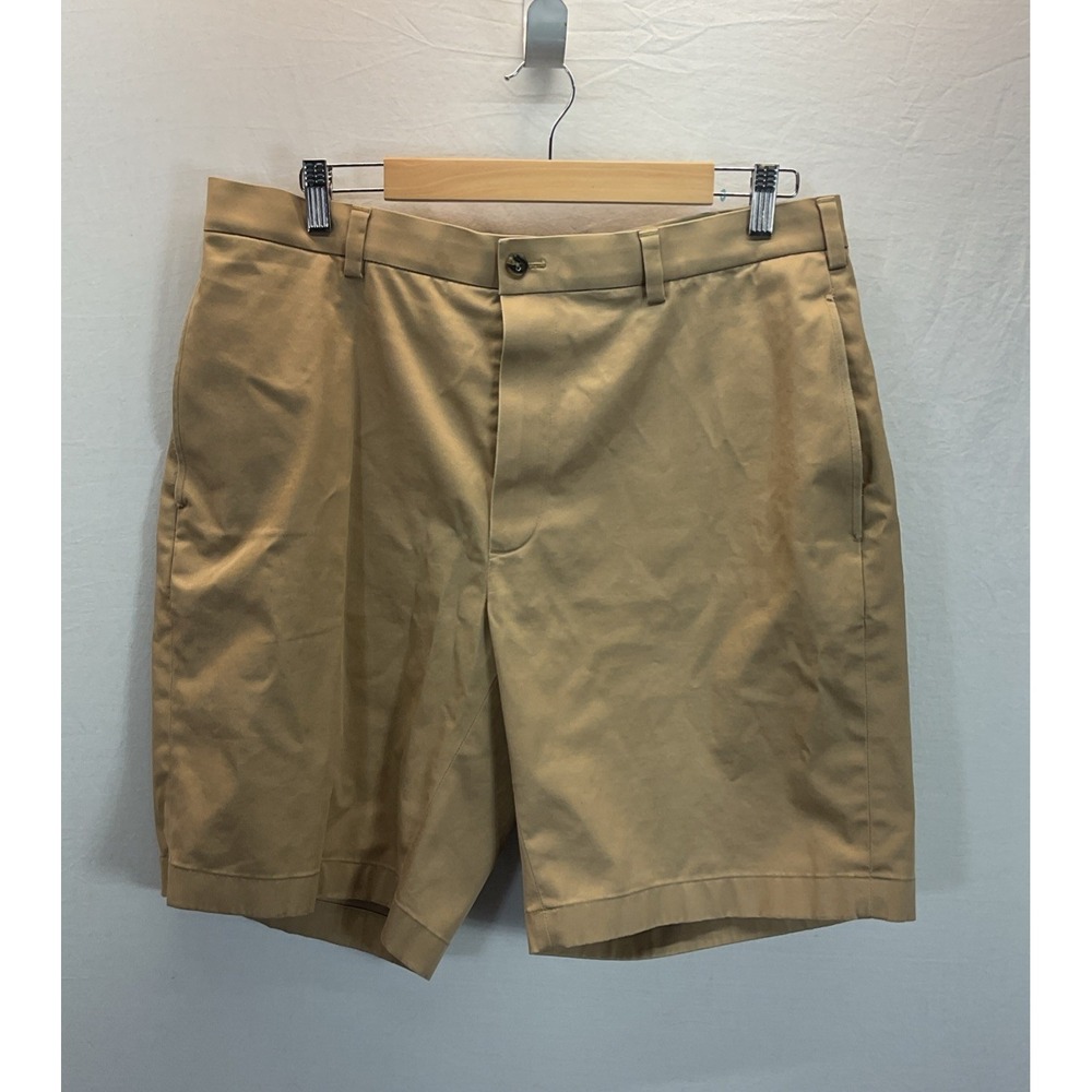 BROOKS BROTHERS Khaki "Lightweight Advantage" Chino Shorts Men's Size 36‎ Golf